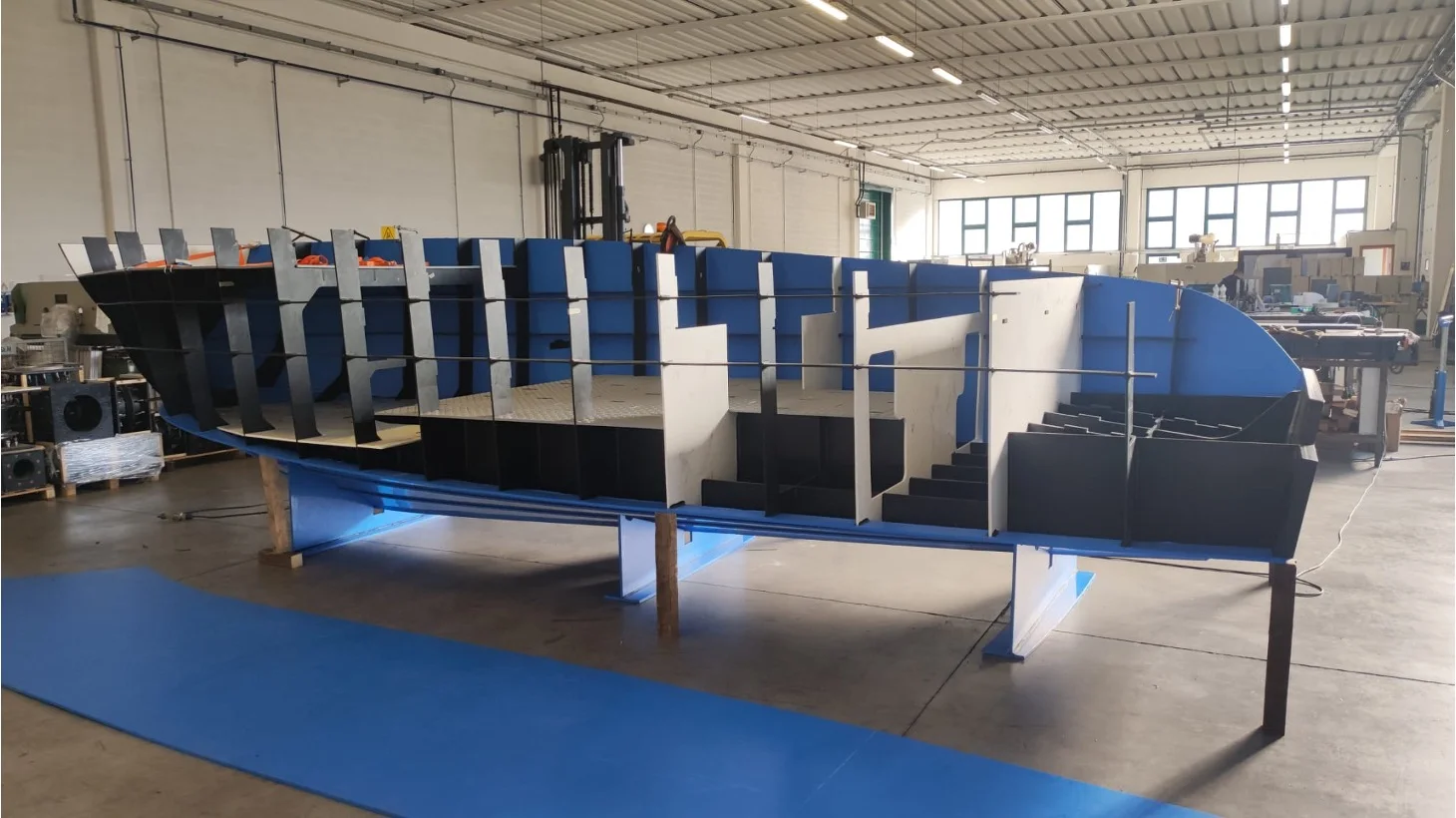 Costruzione workboat HDPE su misura